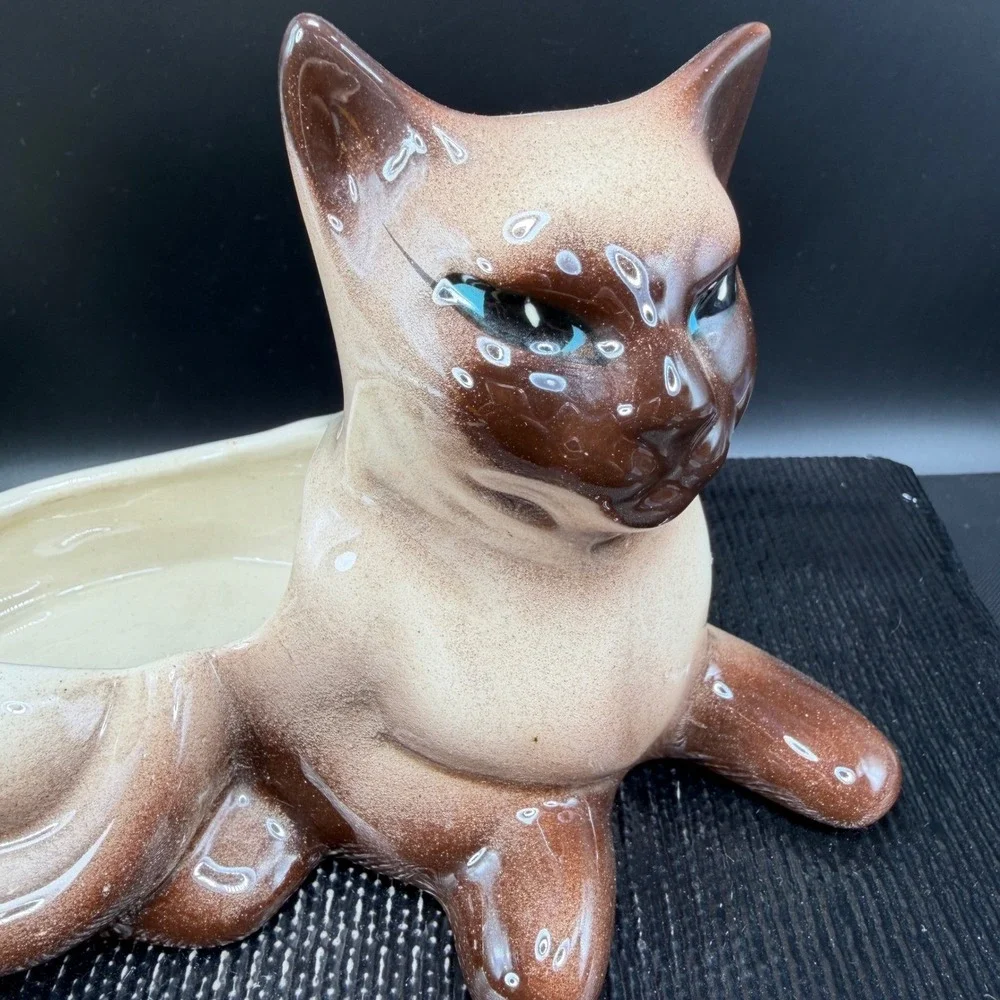 Vintage Siamese Cat Ceramic Planter Blue Eyes Mid Century Modern Figurine 9.5
